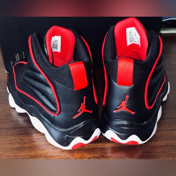 BRAND NEW JORDAN PRO STRONG (GS) - Picture 2 of 7